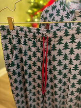 Load image into Gallery viewer, The Evergreen – Men’s Lounge Pants
