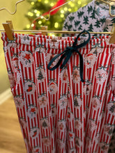 Load image into Gallery viewer, Candy Cane Classic – Women’s Button-Up Set
